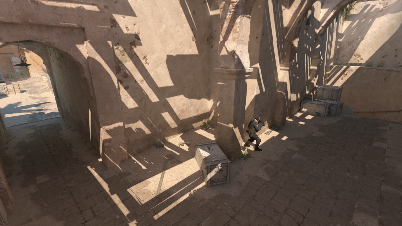 CS2 before digital vibrance: dark, shadowed passage
